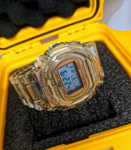 Relógio Masculino G-Shock Transparente Glacier Gold DW-5035E a prova d'agua