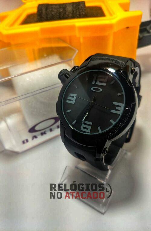 Relógio Oakley Preto - A prova d'agua