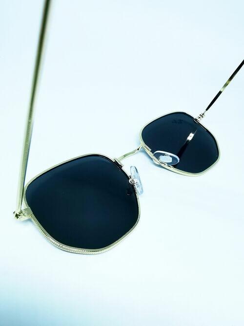 Óculos Ray Ban Round Redondo Dourado / Preto