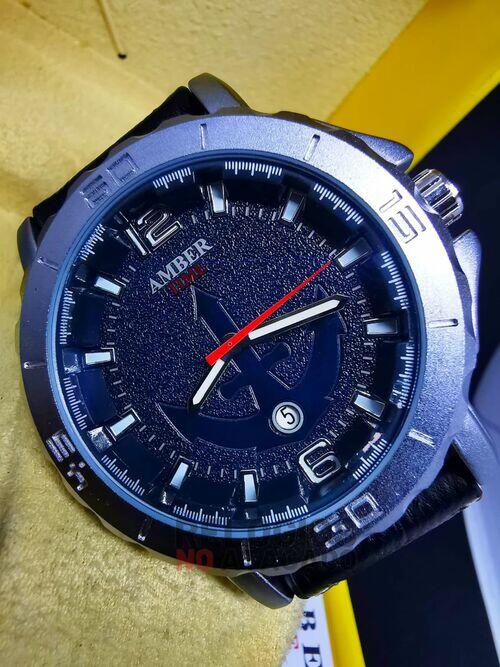 Relógio Amber Time Atlantis Masculino Prata fundo Preto Pulseira de Couro Preto - A Prova D'Água