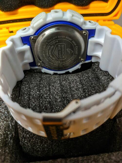 Relógio G-Shock Ga100 Branco/Azul Automático digital ponteiro