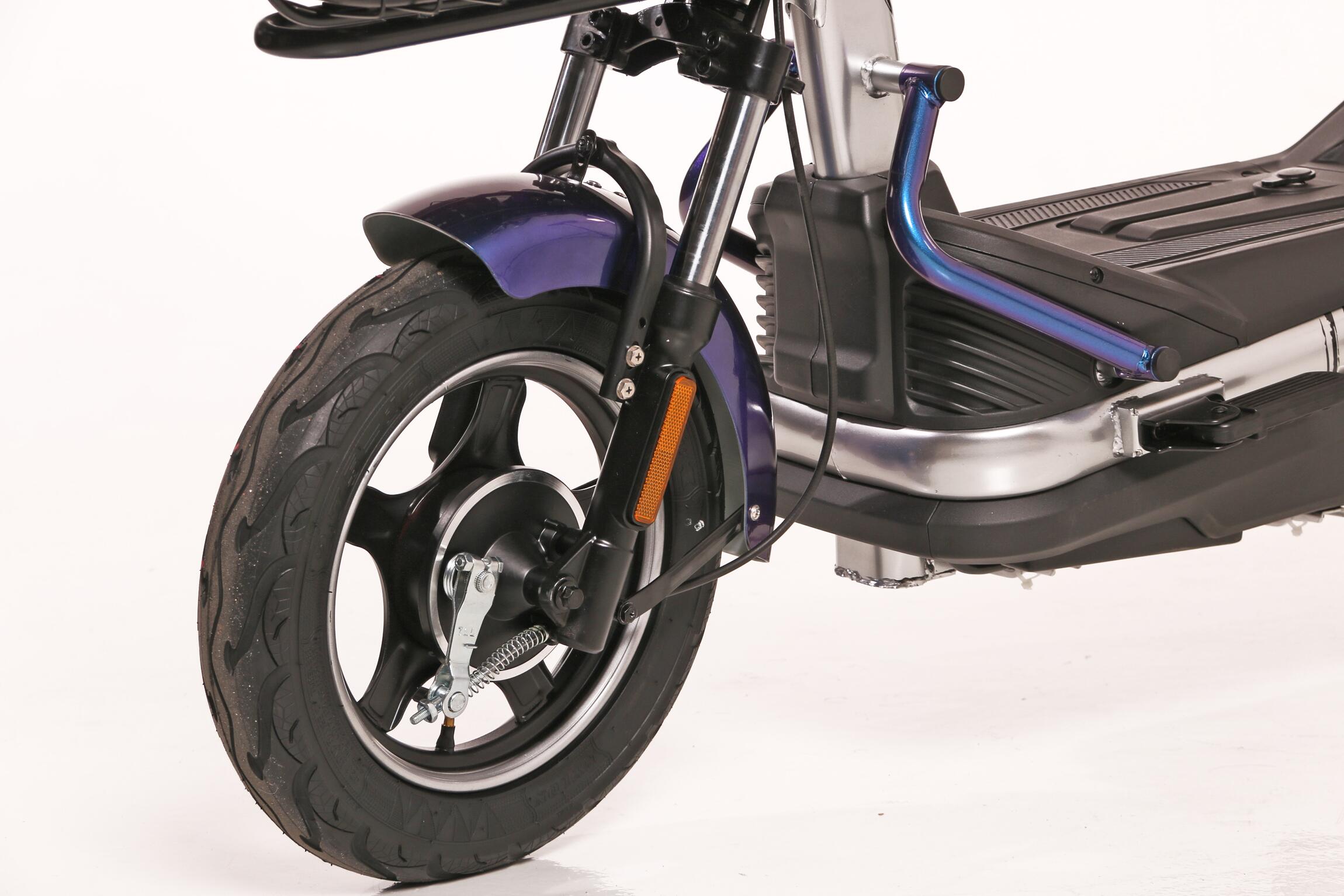 Scooter Elétrica Goldenbull T1 800W Autopropelido Sem CNH