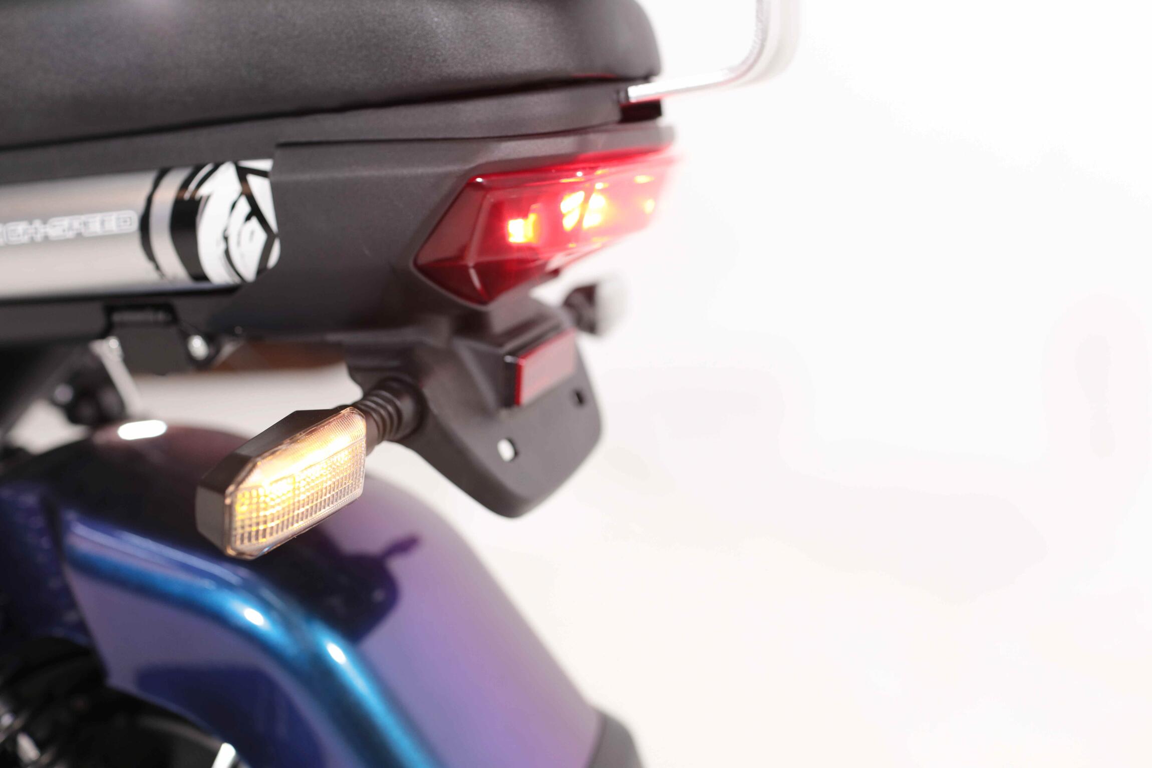 Scooter Elétrica Goldenbull T1 800W Autopropelido Sem CNH