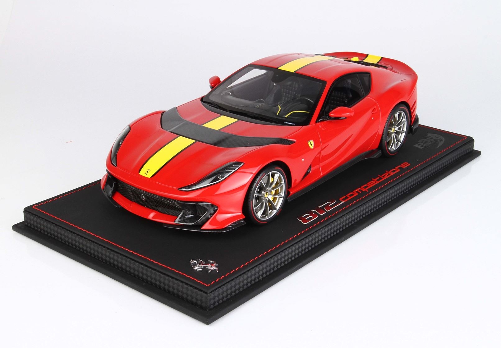 Comprar Ferrari 812 Competizione BBR Vermelha/amarela 1/18
