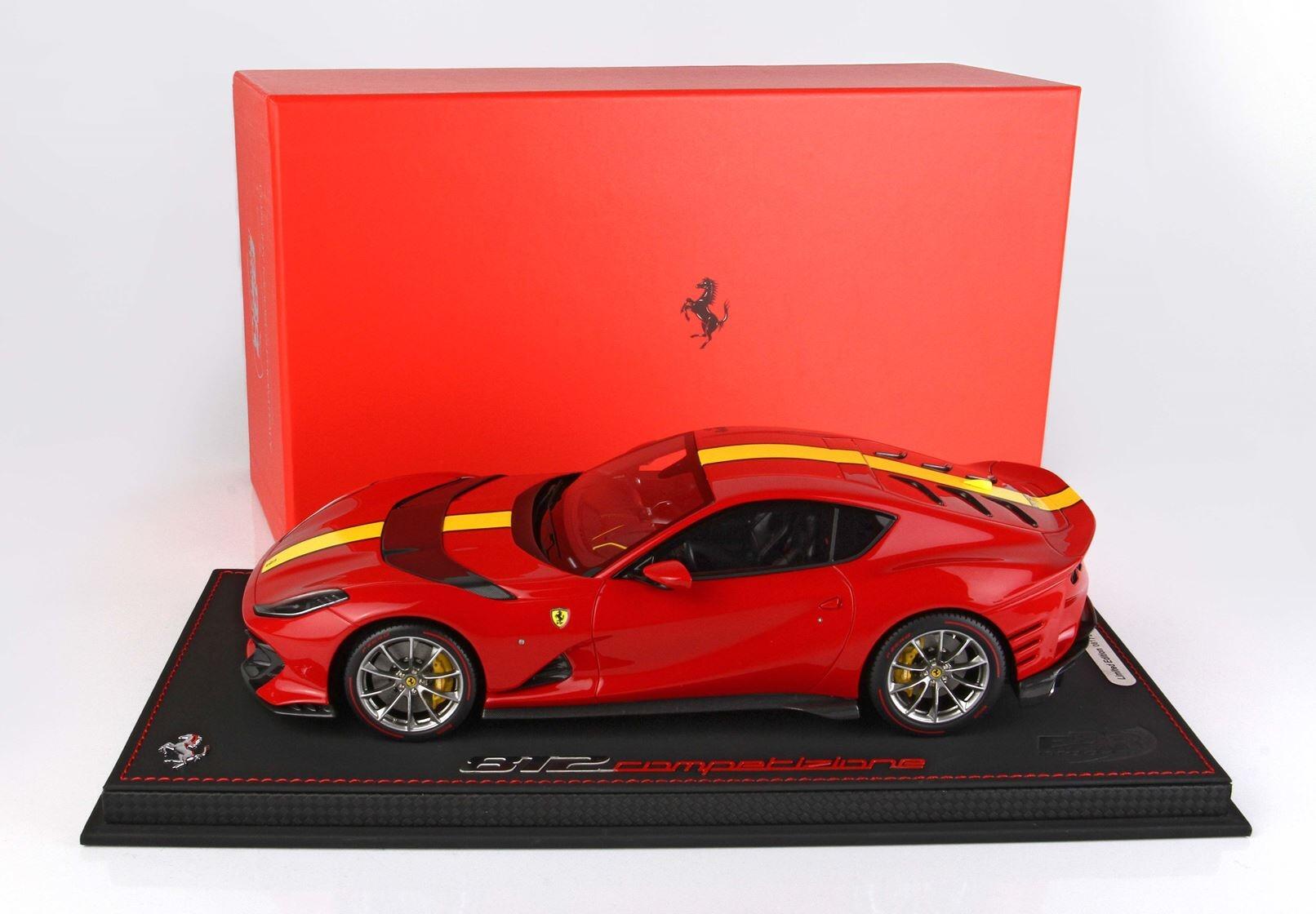 Ferrari 812 Competizione ミニカー 1/18 BBR Comprar Ferrari 812 Competizione BBR Vermelha/amarela 1/18