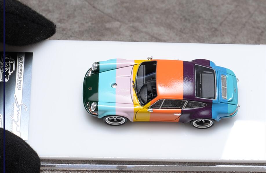 TIMOTHY&PIERRE 1/64 ポルシェ Singer レジン製 Porsche 911 Singer Marca: Timothy e Pierre Escala: 1/64 Material