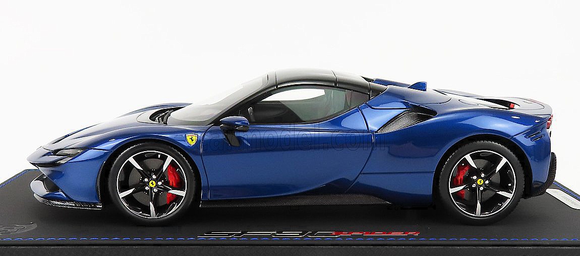 Comprar Ferrari SF90 Spider Eletrico Teto Preto BBR Azul 1/18 - a