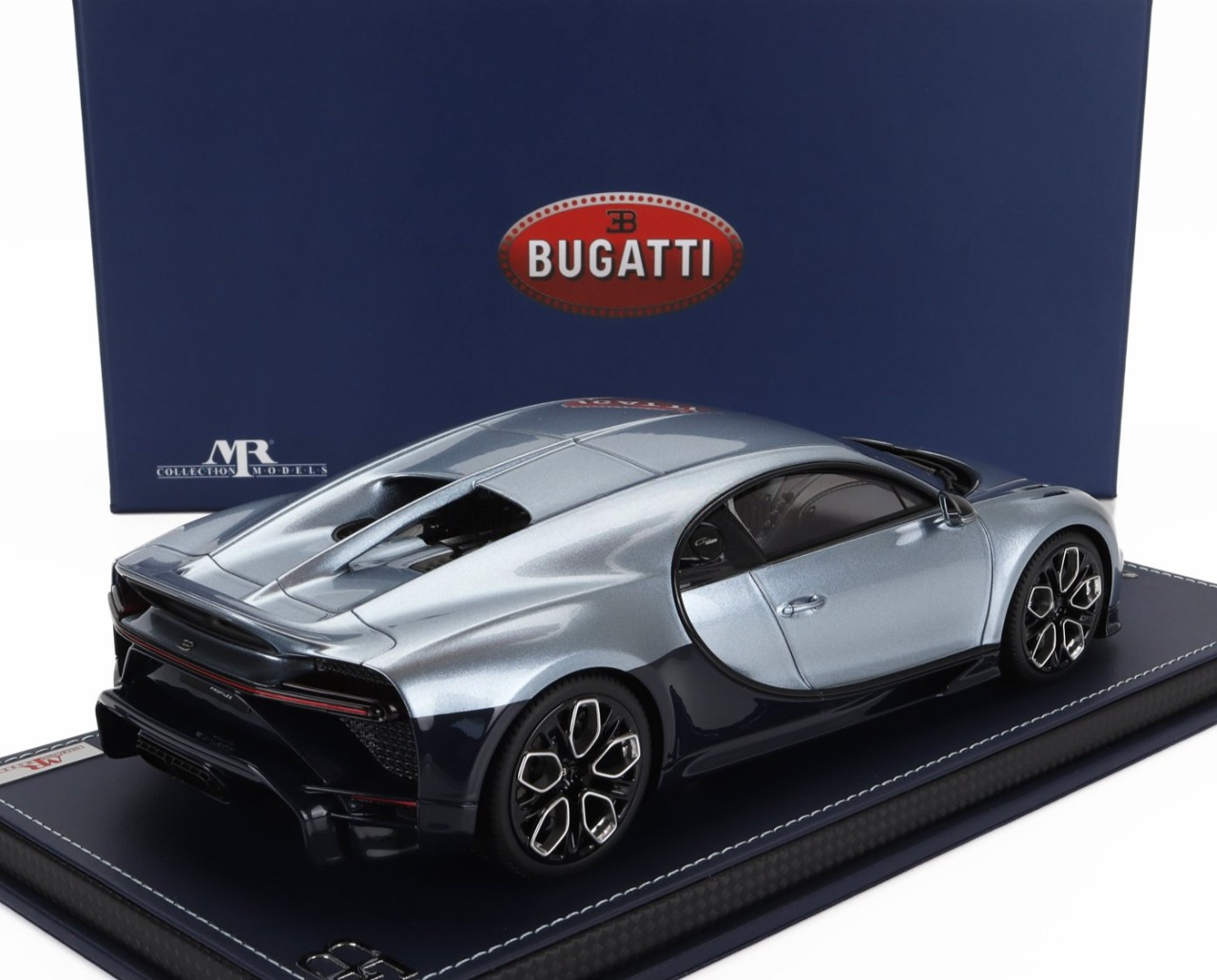 Comprar Bugatti Chiron Profilee Azul Royal1/18 MR Miniatura - a