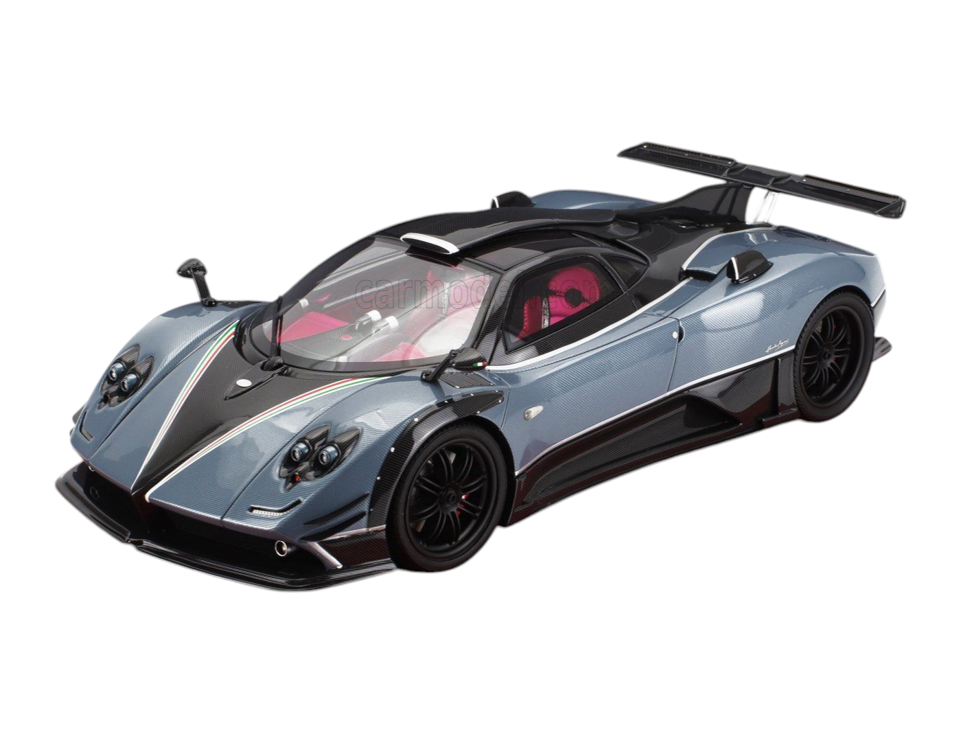 Comprar Pagani Zonda 764 Passione 1/18 Peako - a partir de R$3.599