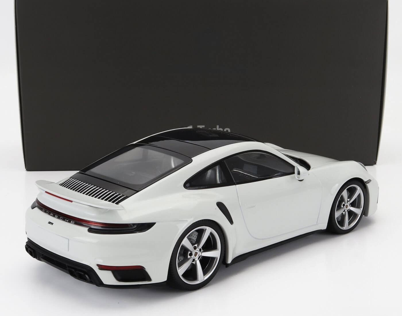 Comprar Porsche 911 992 S Coupe 2021 Branca 1/18 Minichamps - a