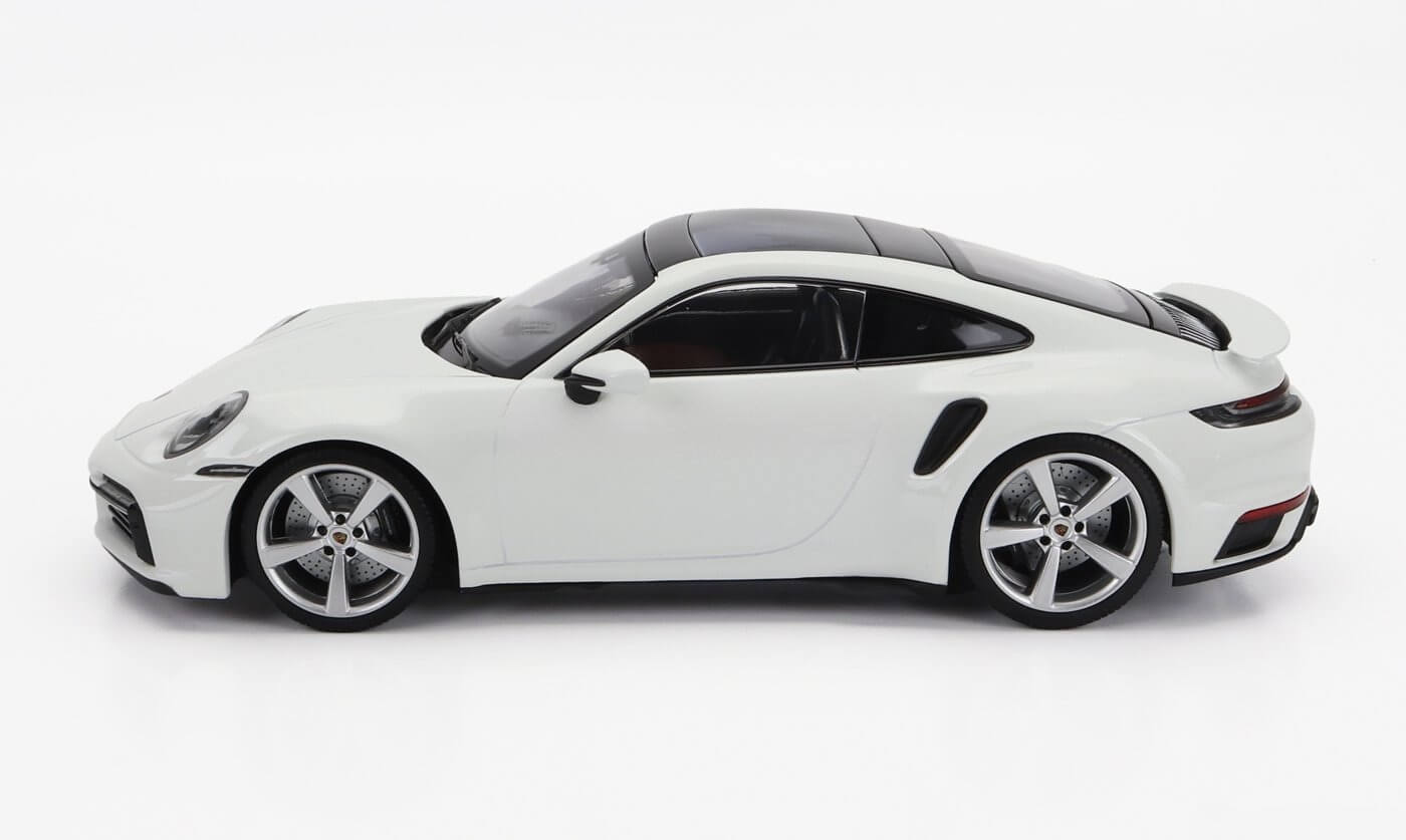 Comprar Porsche 911 992 S Coupe 2021 Branca 1/18 Minichamps - a