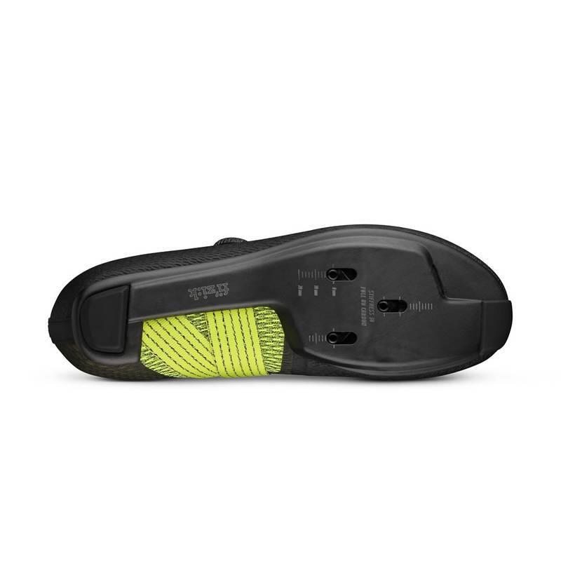 Comprar SAPATILHA ROAD FIZIK VENTO STABILITA CARBON - R$1.999,00
