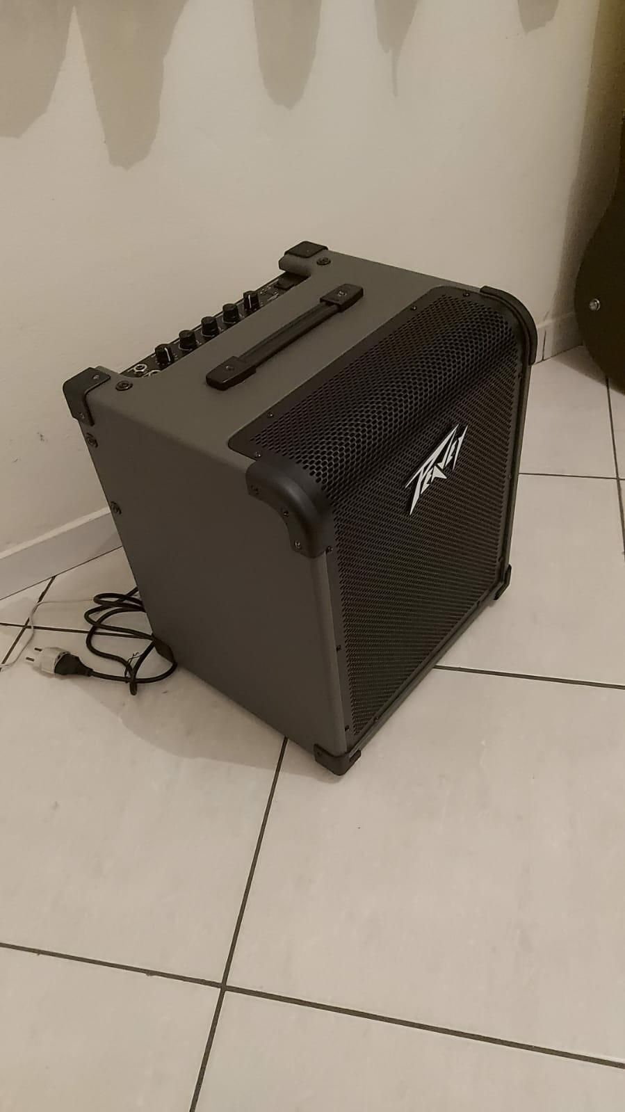 Comprar Amplificador para Contrabaixo Peavey Max 100