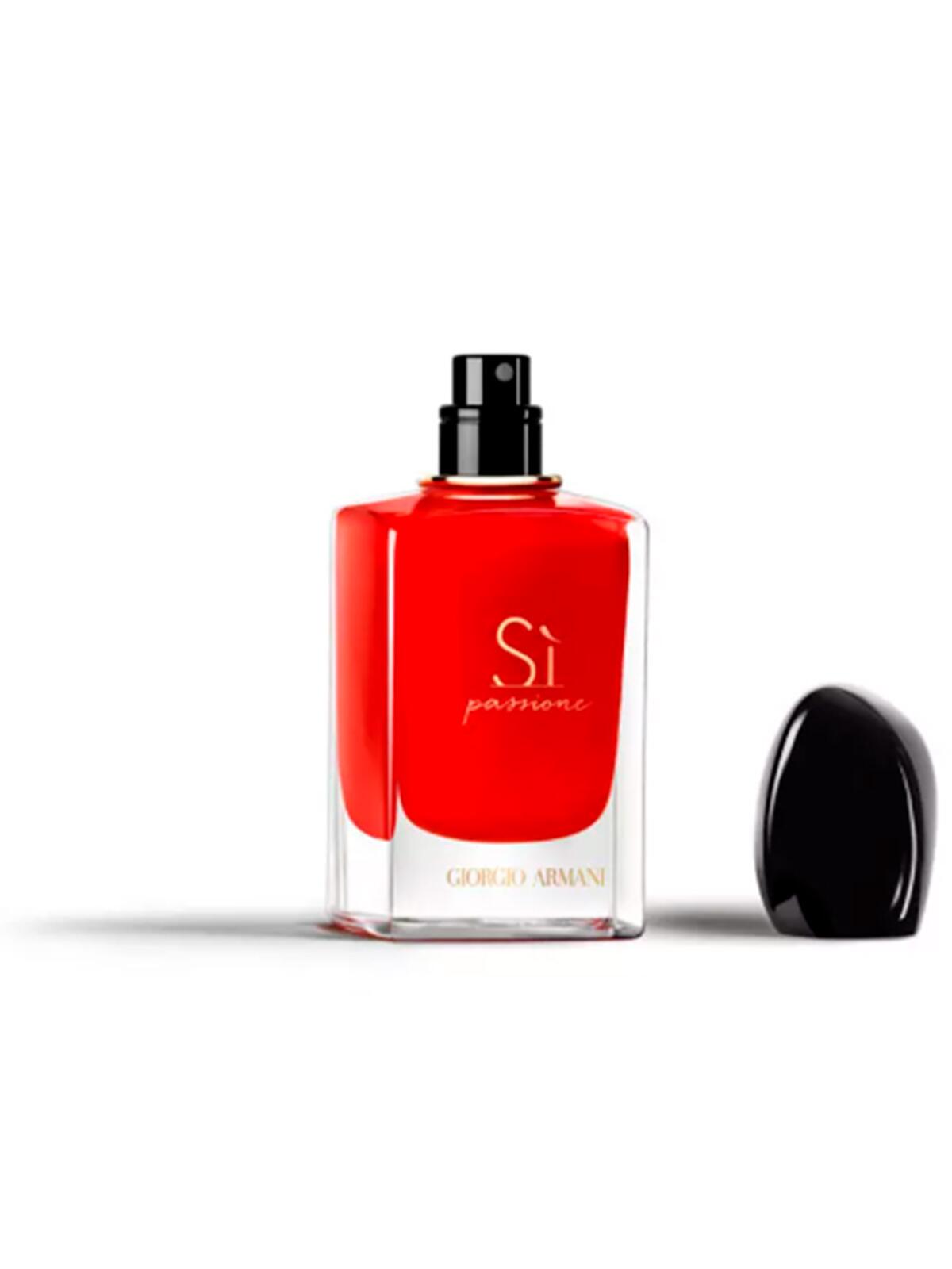 Sì Passione Giorgio Armani Edp - Fragrância apaixonante.